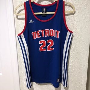 Adidas Piston jersey big kids size large.